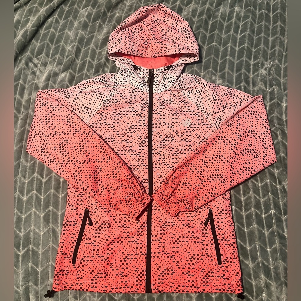 New Balance Ombré Pink and Black Dotted Pattern Hooded Windbreaker Jacket